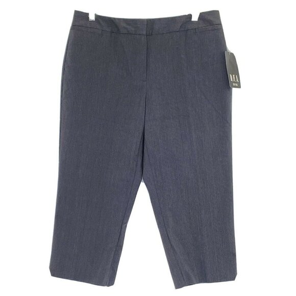 D.F.A. New York Women's size 10 Capris Cropped Pants Slacks Gray NEW - Picture 1 of 9